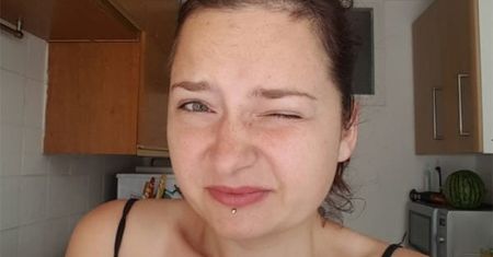 Woda z cytryną. 5 powodów, dla których warto ją pić