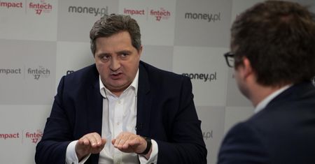 Banki mogłyby zarabiać na bitcoinie. Brunon Bartkiewicz: Nie robią tego, bo to niebezpieczne