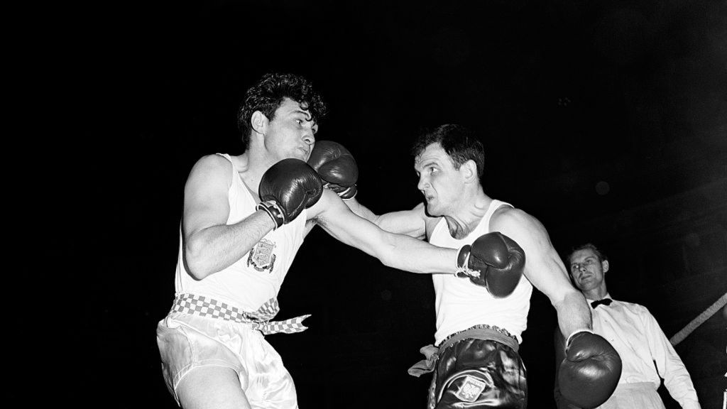 Getty Images /  S&G/PA Images / Na zdjęciu: Jerzy Kulej (z prawej)