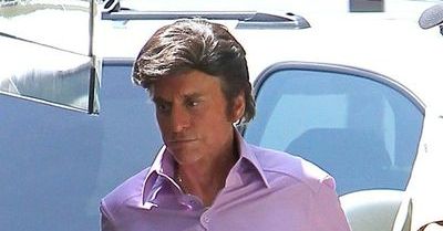 ''Behind the Candelabra'': Michael Douglas jest nie do poznania jako Liberace