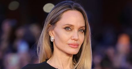 Transakcja za grube miliony. Angelina Jolie sprzedała dom