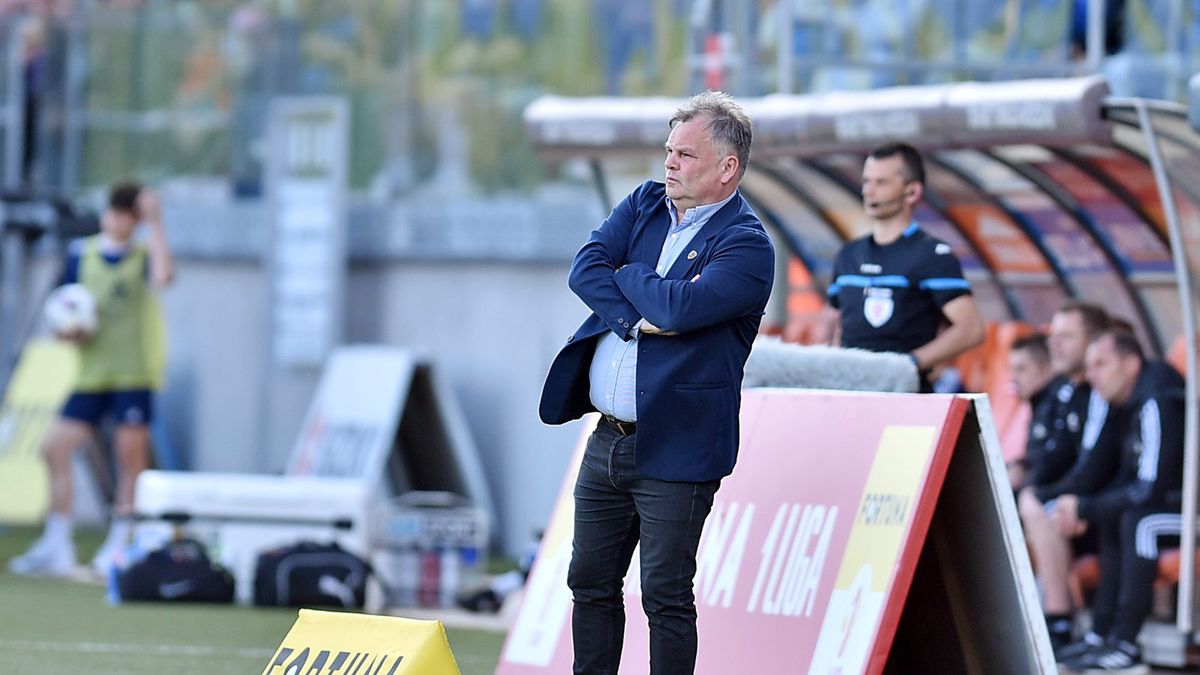 WP SportoweFakty / Krzysztof Porębski / Na zdjęciu: trener Tomasz Tułacz