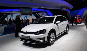 Volkswagen Golf Alltrack - poddanie si modzie