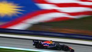 Zaskakujący początek weekendu w F1. Verstappen szybszy niż Mercedes