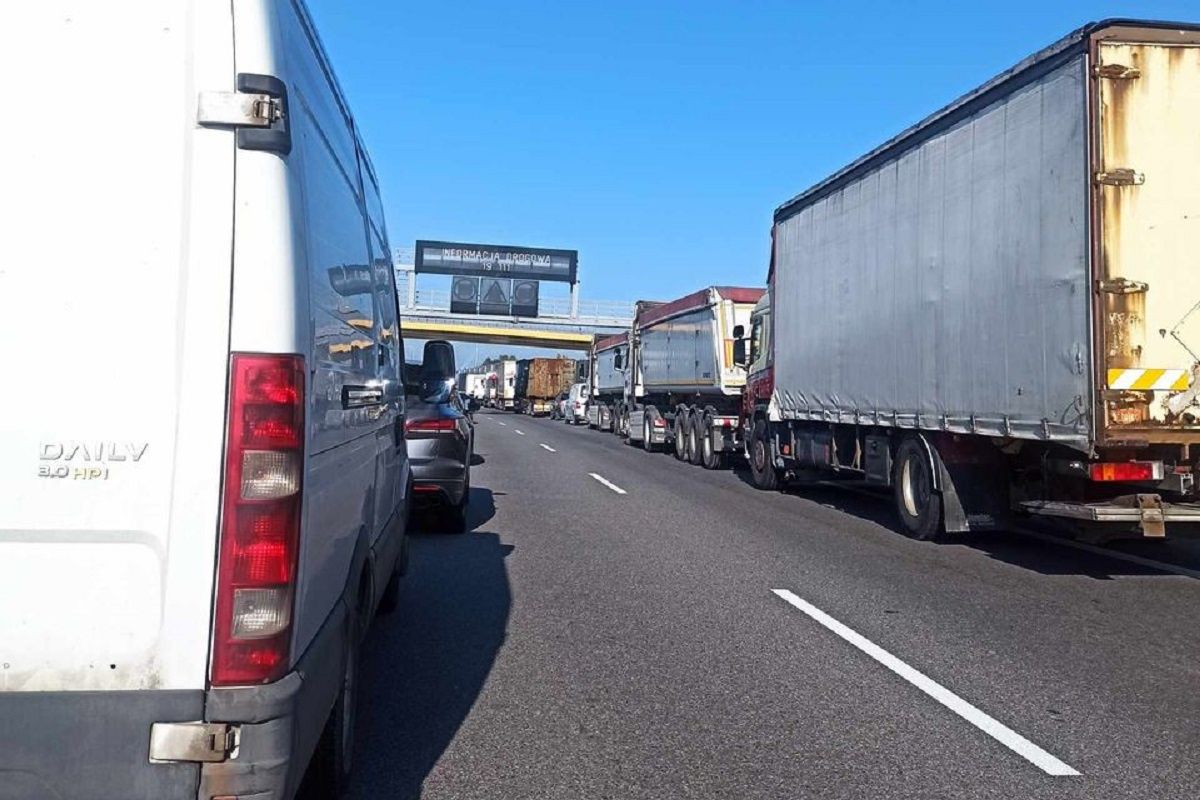 Wypadek na obwodnicy Lublina S17 przed węzłem Lublin Rudnik