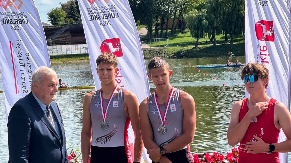 Srebrny medal dla płockich wioślarzy 