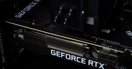 Test GeForce RTX 5050. Jak wypada w porównaniu do RTX 3060 i RTX 4060?