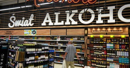 Hit działów z alkoholem. Polacy kupują je na potęgę