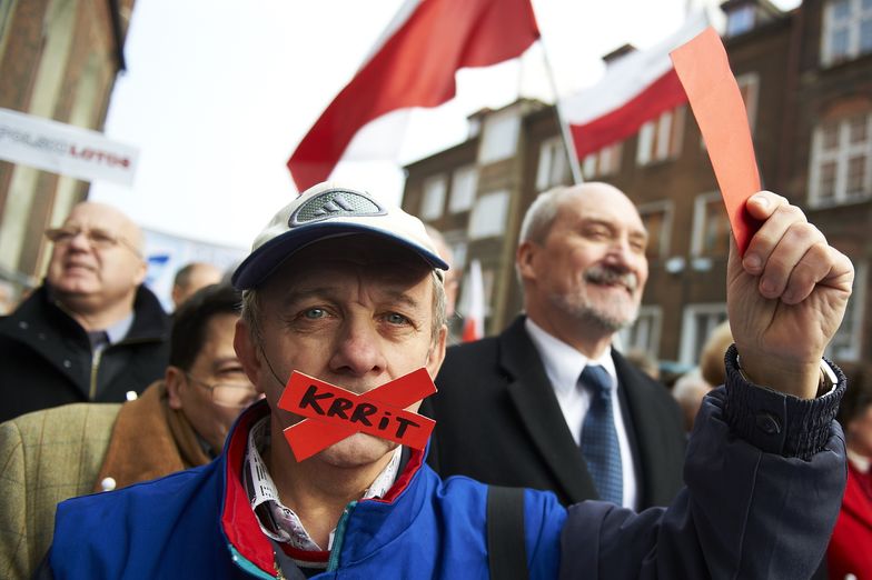 Marsz w obronie TV Trwam. PiS szuka chętnych