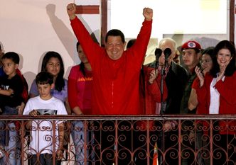 Zwycięski Chavez zaprasza opozycję do współpracy