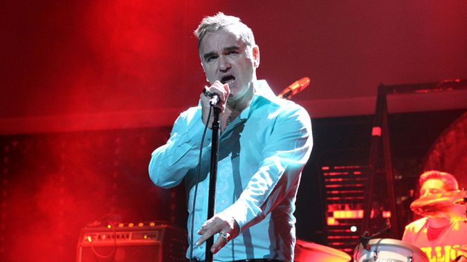 Stoisz ze smartfonem na koncercie? Jest mi ciebie szkoda! 1