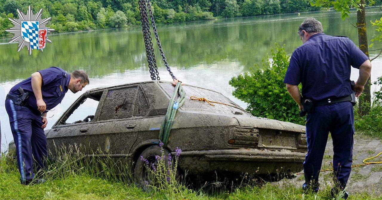 Samochód został znaleziony na dnie rzeki Izara w Dolnej Bawarii