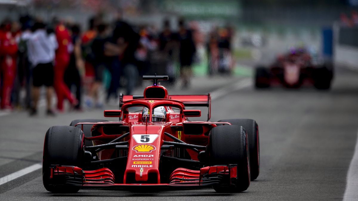 Zdjęcie okładkowe artykułu: Materiały prasowe / Ferrari / Na zdjęciu: Sebastian Vettel za kierownicą Ferrari