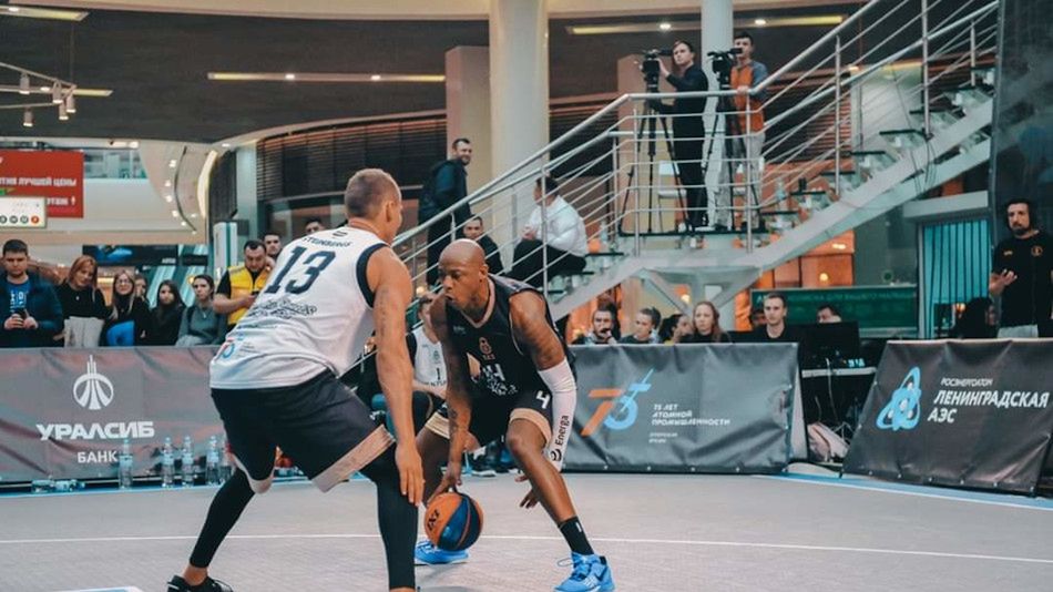 Materiały prasowe / Yulia Sharutina / ULE 3x3 / Na zdjęciu: Michael Hicks