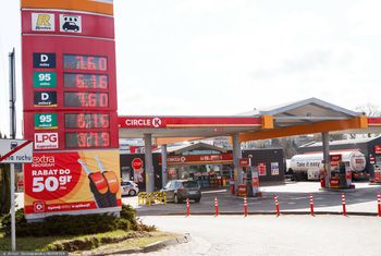 Koniec alkoholu na stacjach benzynowych. W tym wypadku obejmuje je zakaz