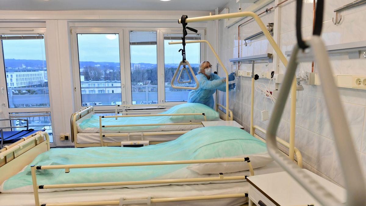 Koronawirus w Polsce. Nowy raport Ministerstwa Zdrowia