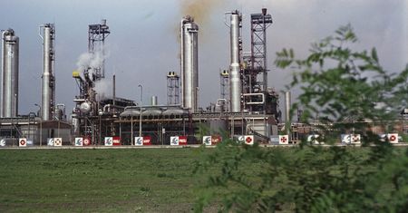 Państwowe spółki wstrzymują produkcję przez wysokie ceny gazu. "Sytuacja jest bardzo zła"