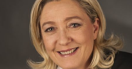 Marine Le Pen nadal na czele skrajnej prawicy we Francji