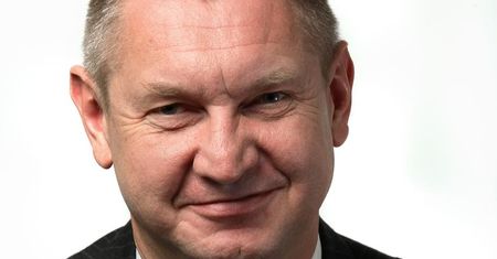INEA stawia na światłowody
