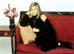 Barbra Streisand prezentuje "I Think It's Going To Rain Today"