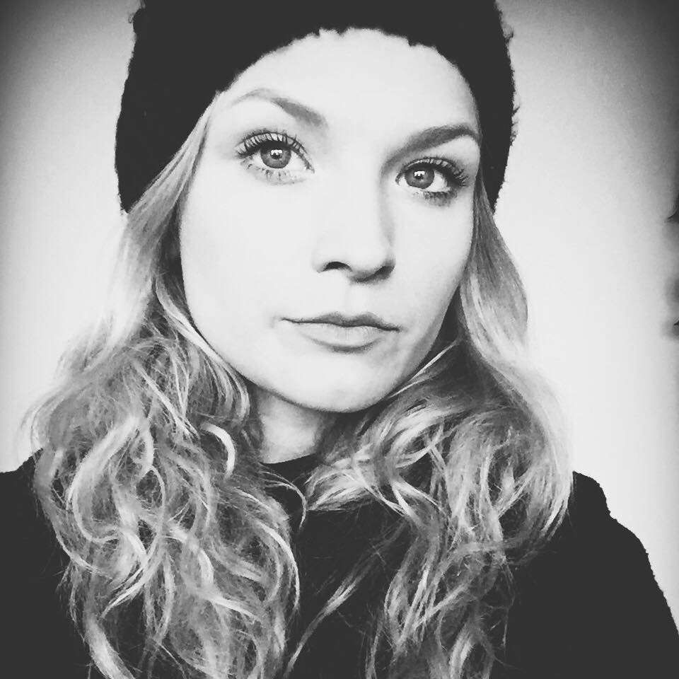 Ile lat ma Martyna Poros?