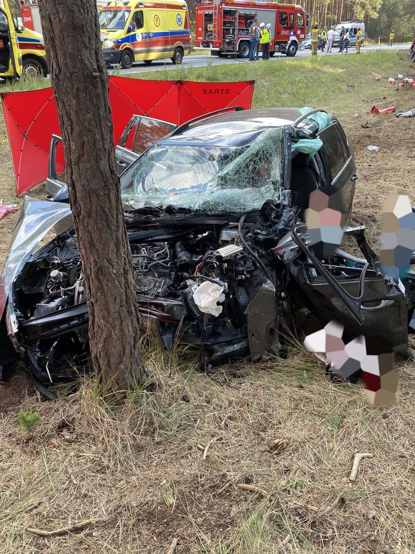 Śmiertelny wypadek pod Bydgoszczą. Nie żyją trzy osoby