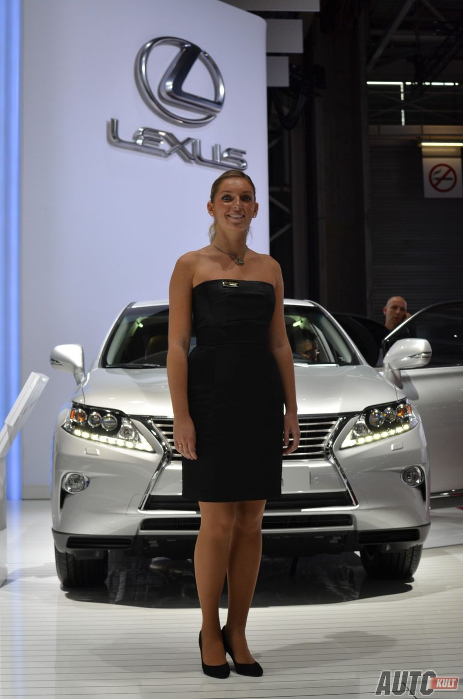 Hostessy z Paris Motor Show 2012 [galeria] 53