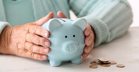 Małopolska: Ponad 62,5 tys. osób otrzymało rentę wdowią. Renta to realne wsparcie dla pobierających świadczenia