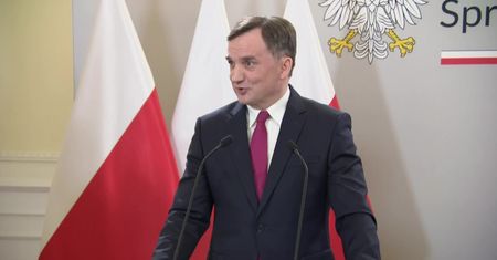 Ziobro kontra Morawiecki w sprawie ustawy o SN. “Prokurator generalny prześle do TK stanowisko odmienne od stanowiska premiera”