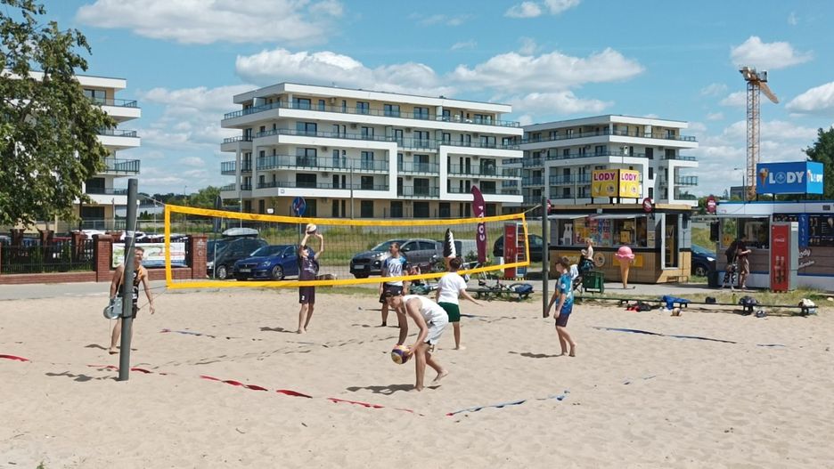 Pierwszy dzień lata nad zalewem Borki w Radomiu.