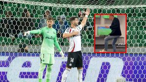 Hajto wyśmiewa niewypał transferowy Legii. "Naprawdę, mocne wzmocnienie"