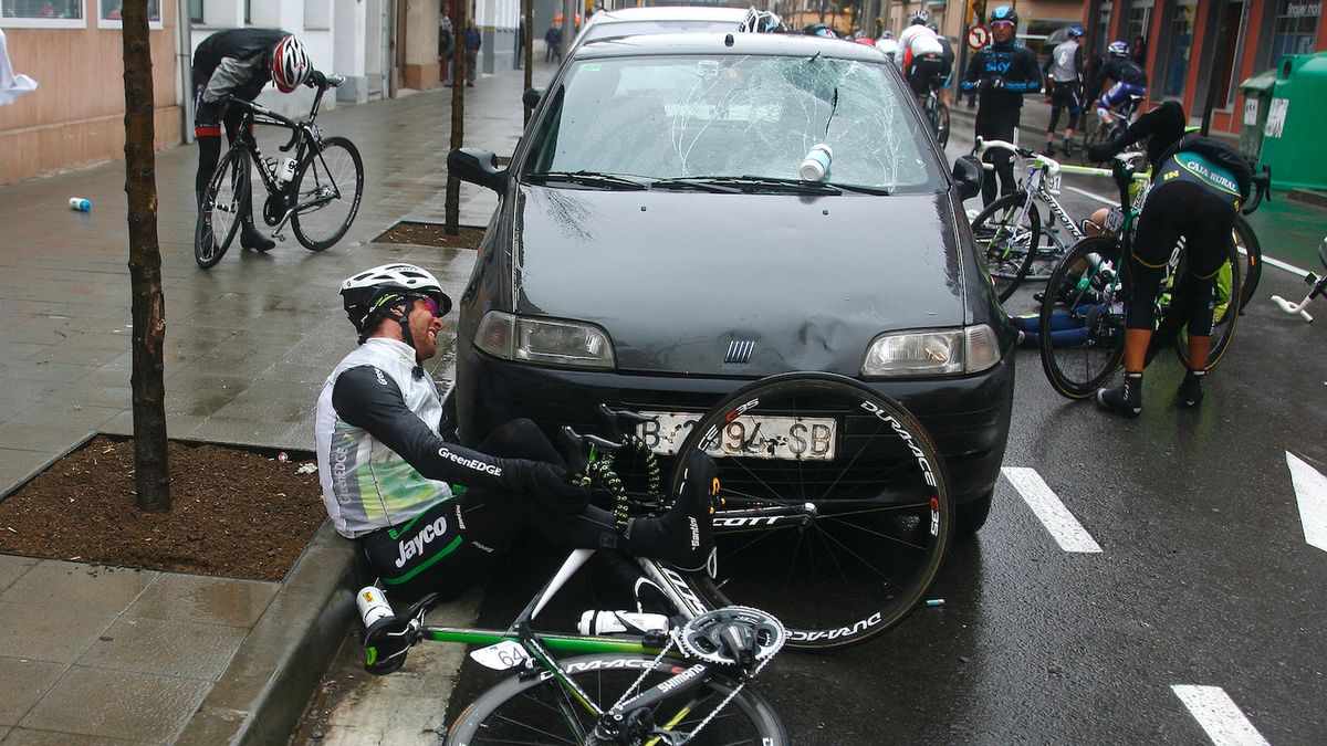 Rowerzysta zawsze stoi na straconej pozycji w zderzeniu z samochodem