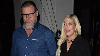 Tori Spelling przeżywała HORROR w małżeństwie: "Były trudne momenty, kiedy zaczynał pić"