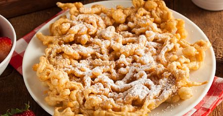 Funnel cakes, czyli lane ciasteczka. Doskonałe na tłusty czwartek