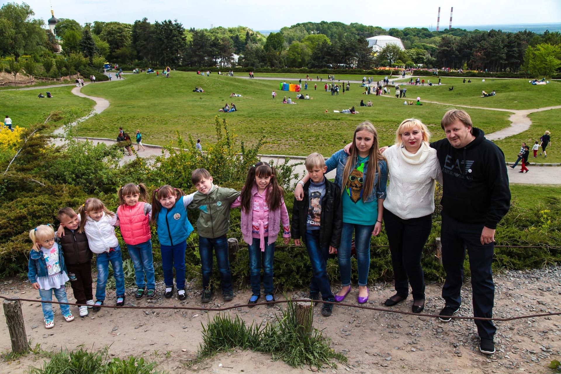 Rodikowie z dziećmi