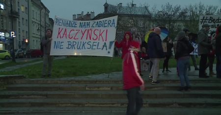Protest podczas spotkania Jarosława Kaczyńskiego w Przemyślu