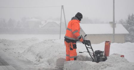 Ostrzeżenia IMGW. Wrocław w strefie zagrożenia. Mieszkańcy powinni uważać