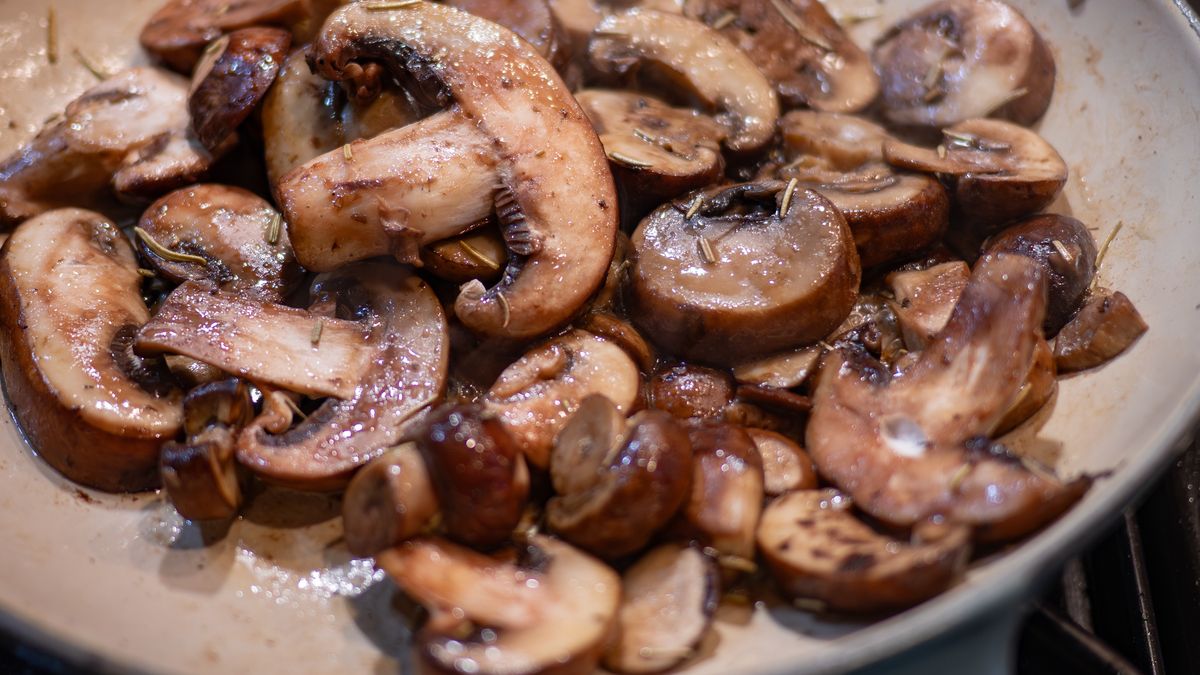 Pieczarki z tym dodatkiem będą smakowały jeszcze lepiej