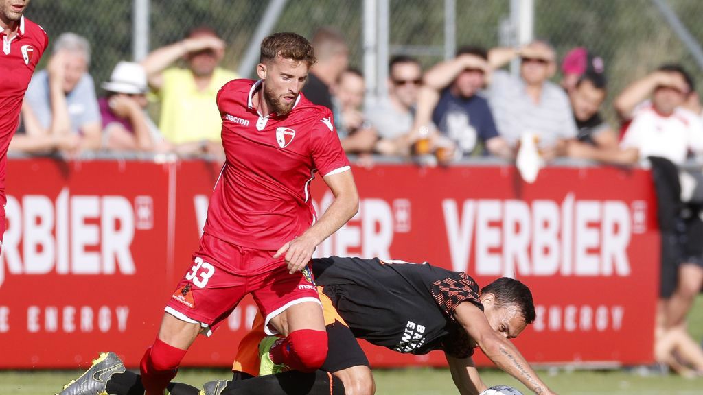 Getty Images /  VI Images  / Na zdjęciu: Emir Lenjani z FC Sion