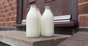 Brytyjczycy na skraju mlecznej apokalipsy. Brakuje kierowców. Mleko nie dociera do sklepów