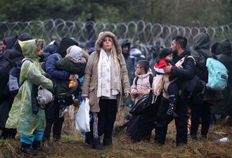 Uchodźcy na granicy. Minister Socha: Cyniczna gra. Reżim białoruski dąży do tragedii