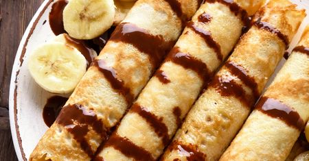 Czekoladowe naleśniki z bananami. Smakują bajecznie!