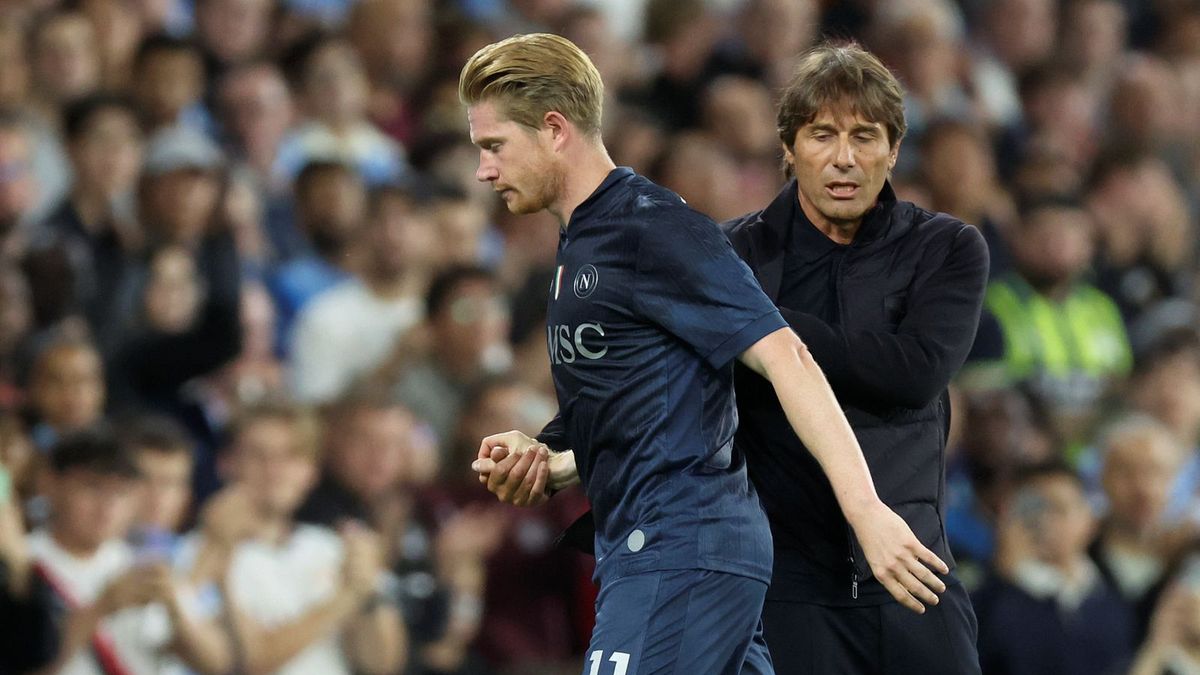 Getty Images / Nigel French/Sportsphoto/Allstar via Getty Images / Kevin De Bruyne i Antonio Conte