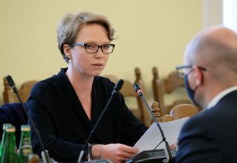 Wiceprezes NBP powiedziała, kiedy będą możliwe obniżki stóp. Długa droga z wysoką inflacją