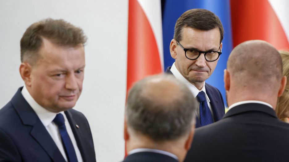 Mariusz Błaszczak i Mateusz Morawiecki w centrum kampanii PiS