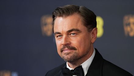 Aktorzy, którzy są wiernymi kibicami - rozpoznaj ich na zdjęciach!