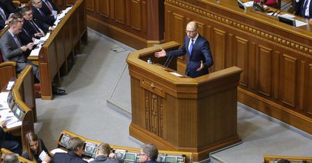 Nowy rząd na Ukrainie. Parlament zatwierdził gabinet Jaceniuka