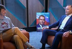 Nawroccy chcieli zakpić ze snusa. "Śmiało, synku"