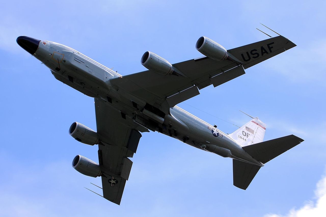 British RC-135 flies high over Poland to monitor Russia