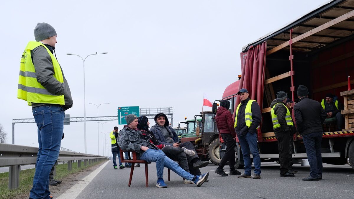 Protest rolników w Elizówce przy węźle Lublin Rudnik